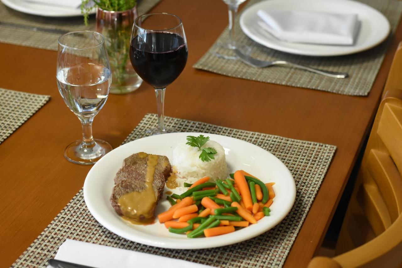 Figueiras Hotel & Eventos Sao Miguel d'Oeste Εξωτερικό φωτογραφία